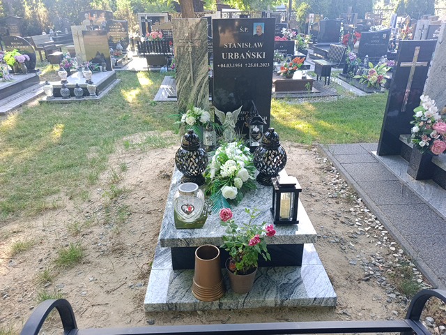 Grób Stanisław Urbański